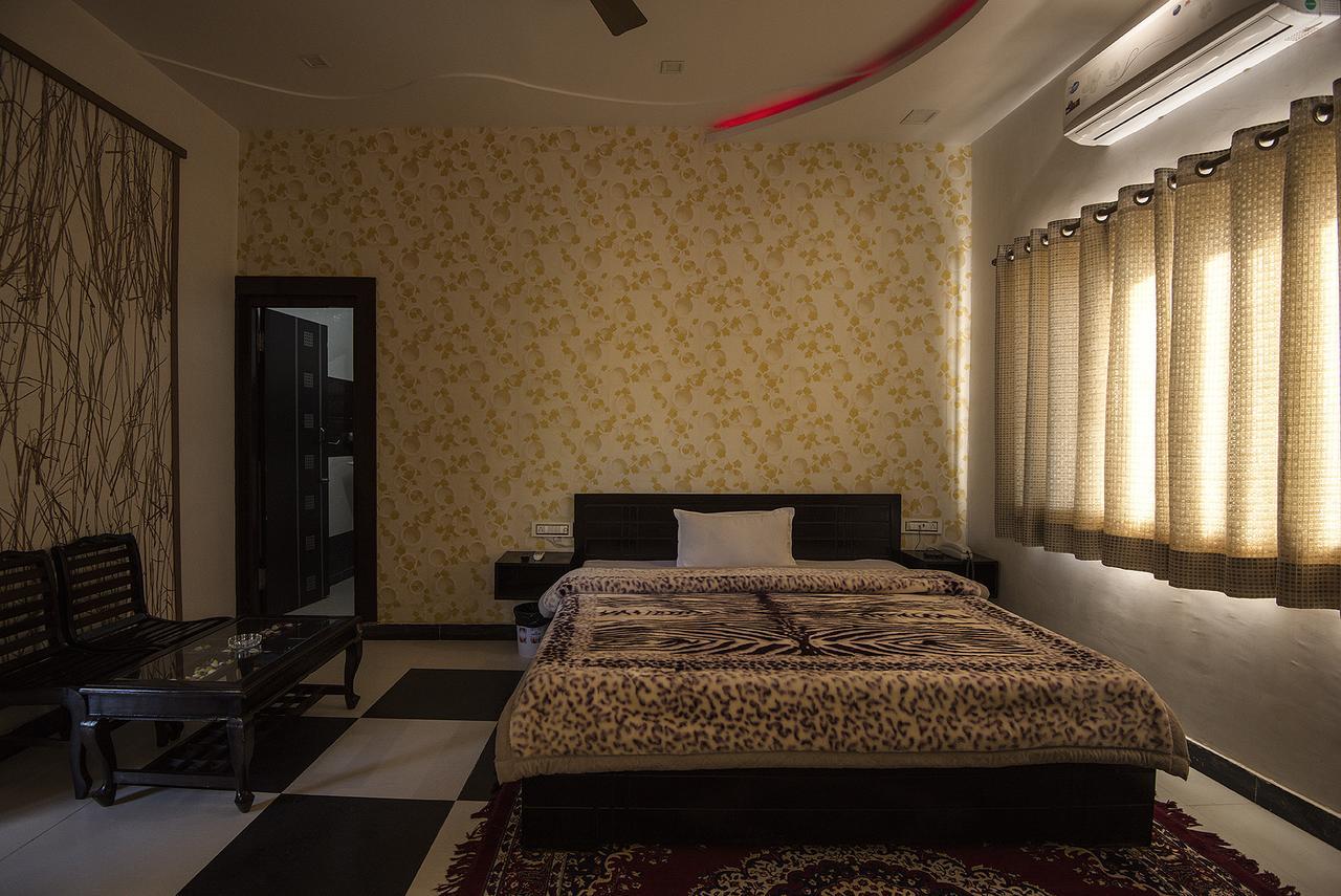 Royal Rawat Palace Pushkar Eksteriør billede